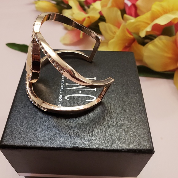 New Elegant INC Rose Gold Fashion Bracelet - Picture 4 of 5